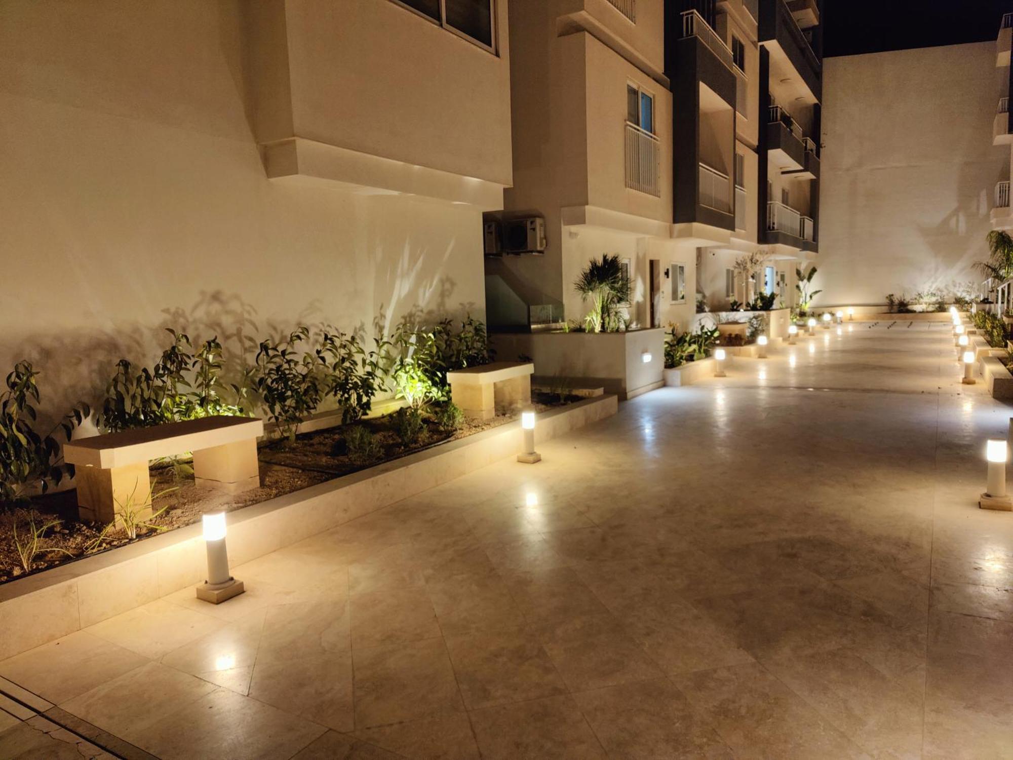 Апартаменти The Palm Court Сент-Полс-Бей Екстер'єр фото
